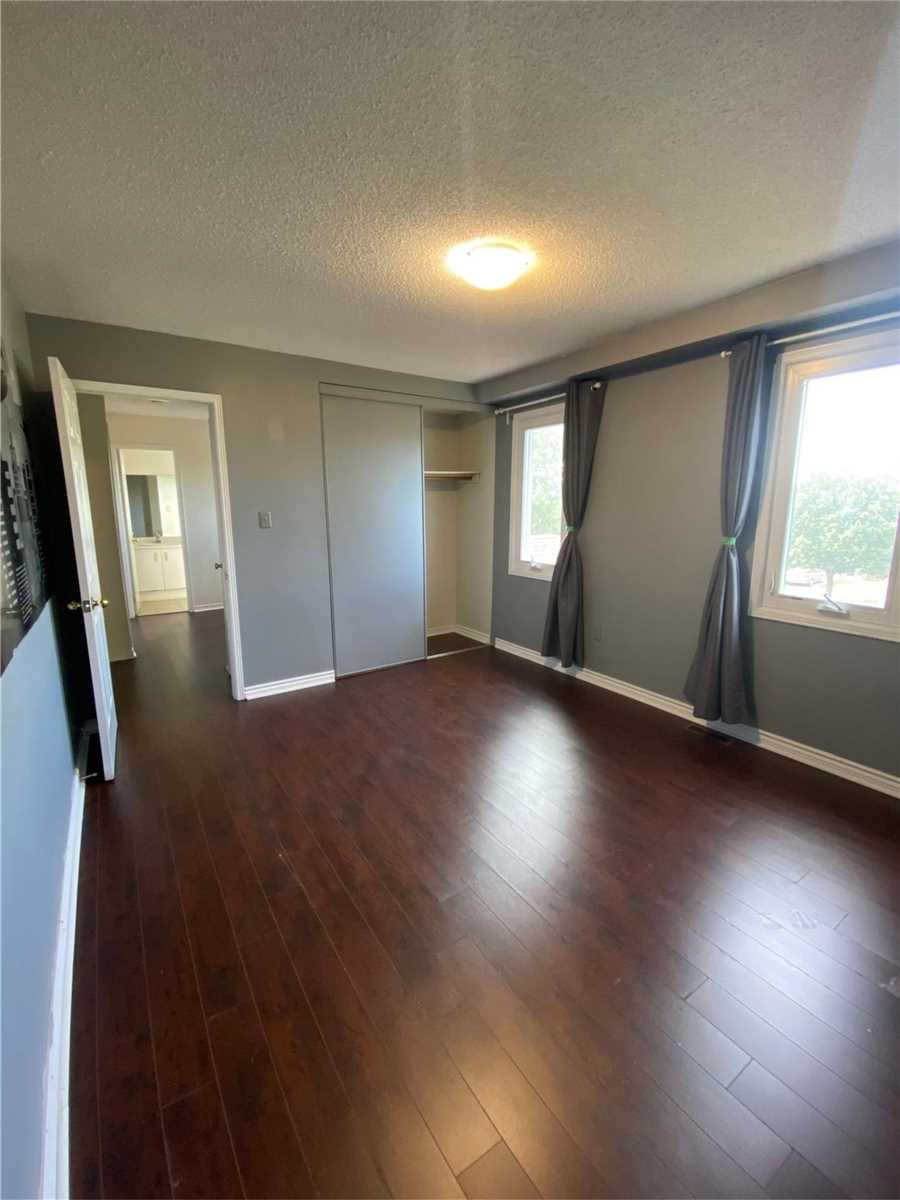 242 Delaney Dr