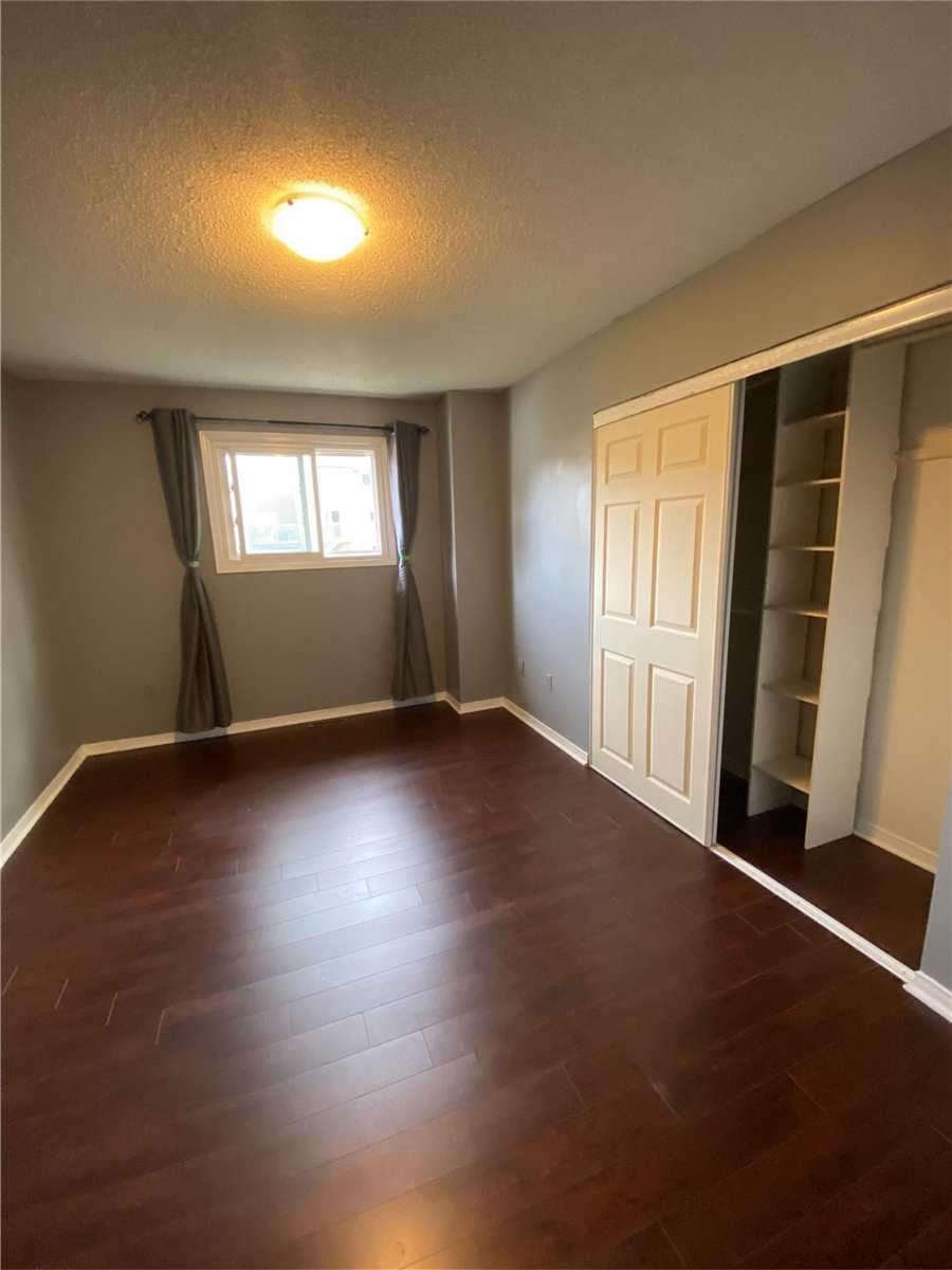 242 Delaney Dr
