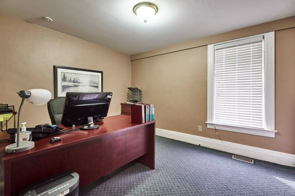 Listing E5817501 - Large Photo # 31