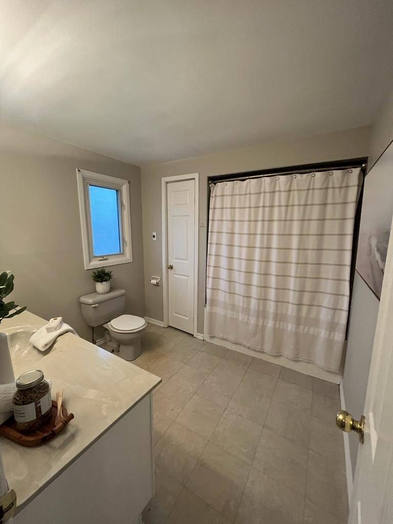 365 Fralicks Beach Rd