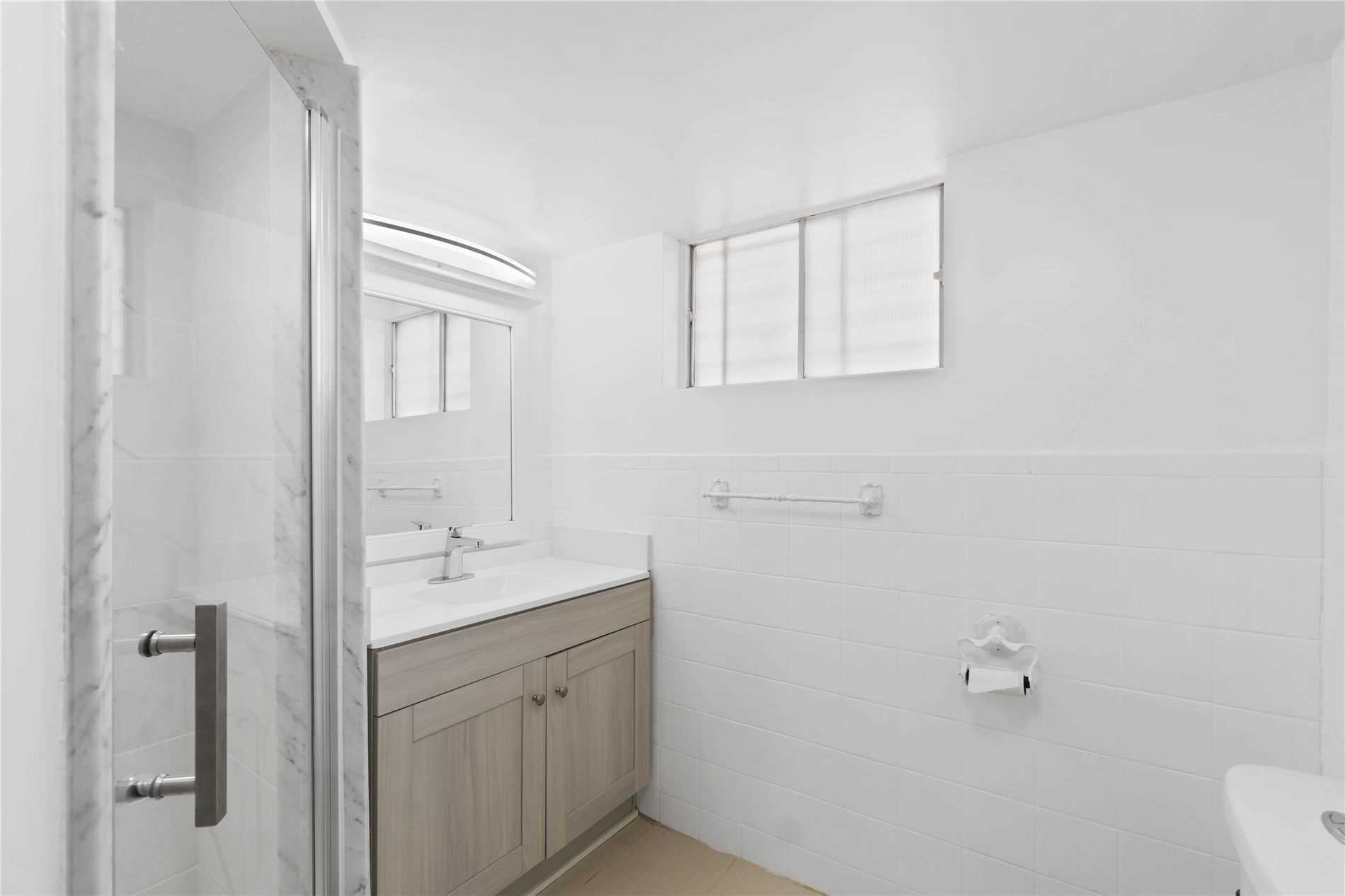 10 Compton Dr, #Bsmt