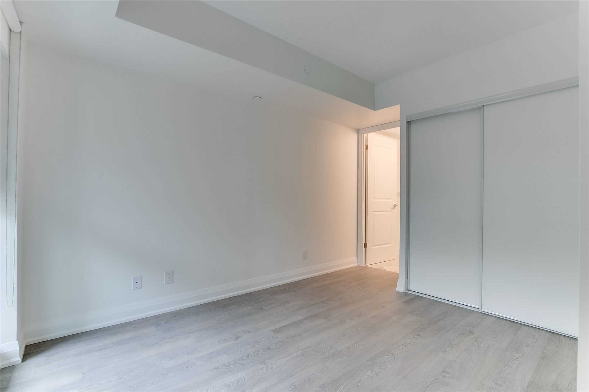 1400 Kingston Rd, #201
