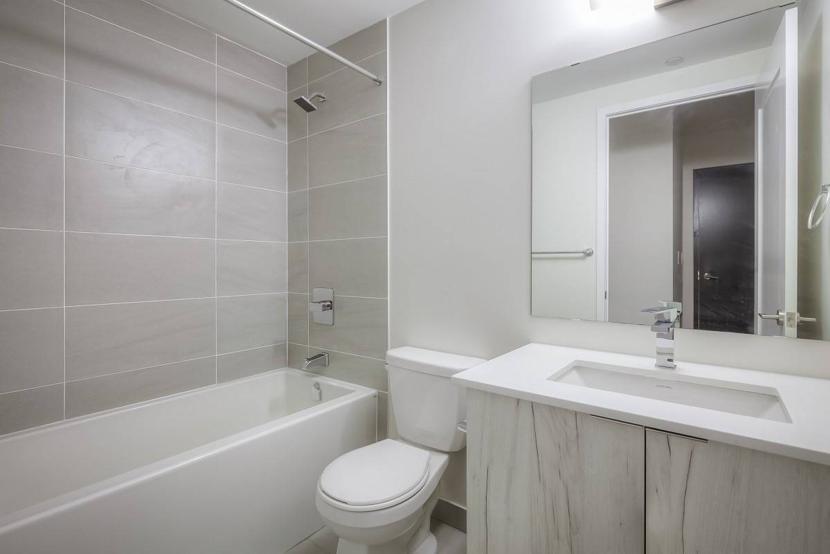 1350 Kingston Road, #209