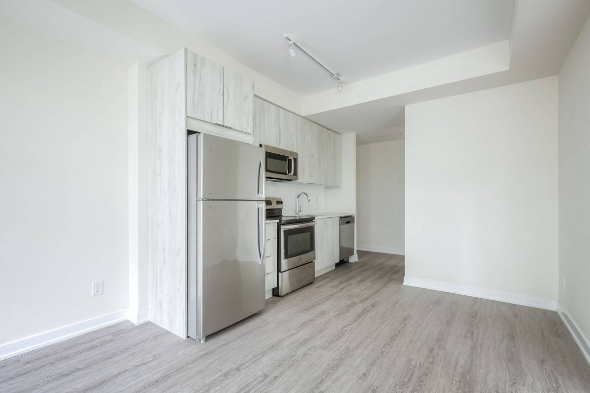 1350 Kingston Road, #209