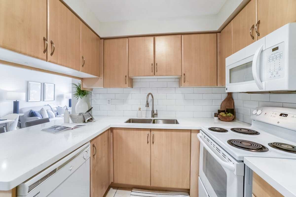 Listing E5826825 - Large Photo # 17