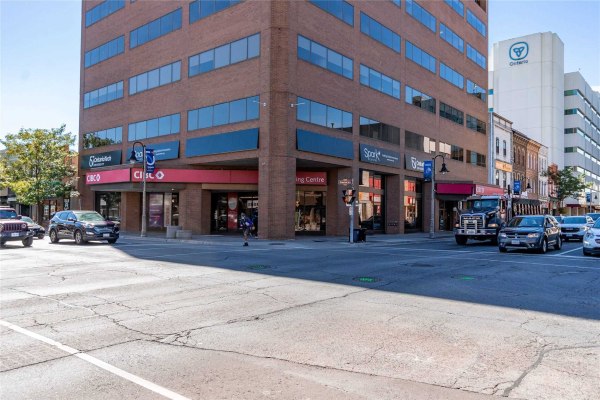 2 Simcoe St S, Oshawa