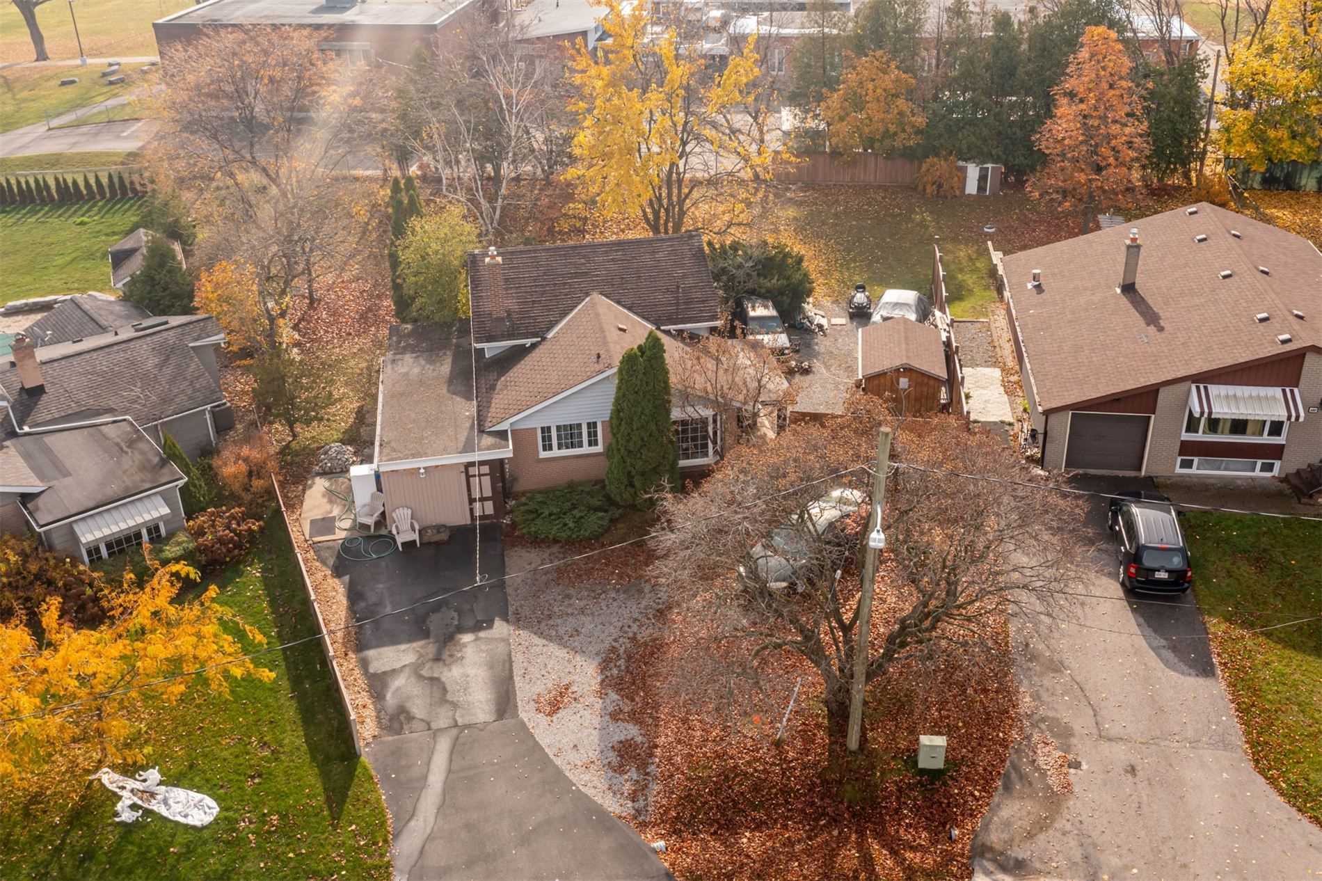 144 Hillcrest Dr