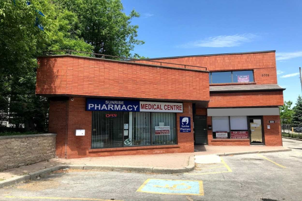3702 Kingston Rd, Toronto