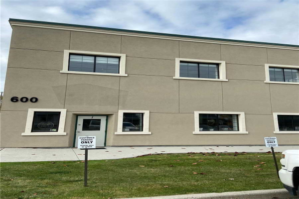600 Euclid St, Whitby