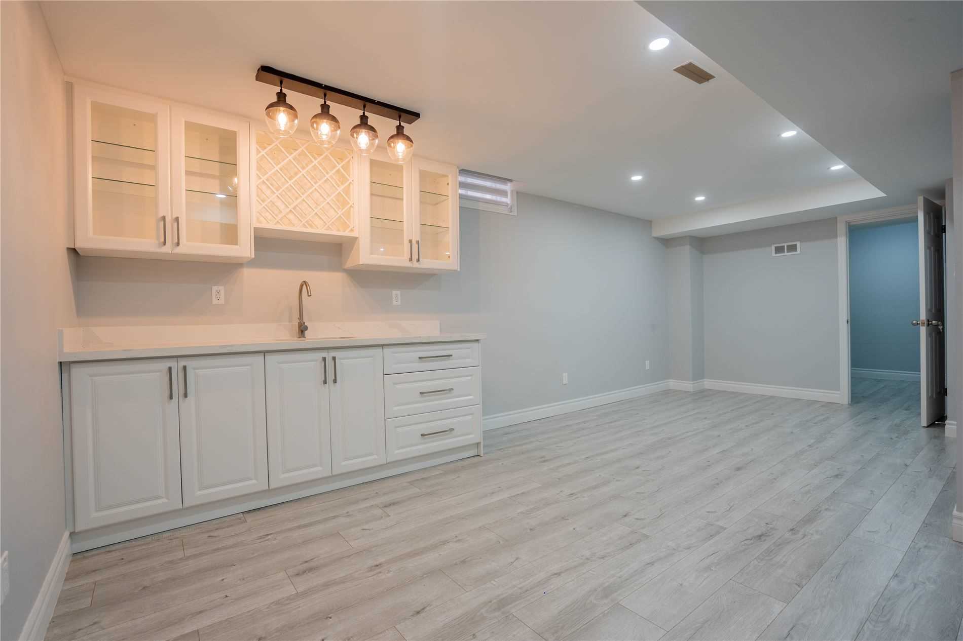 46 Willowbrook Dr