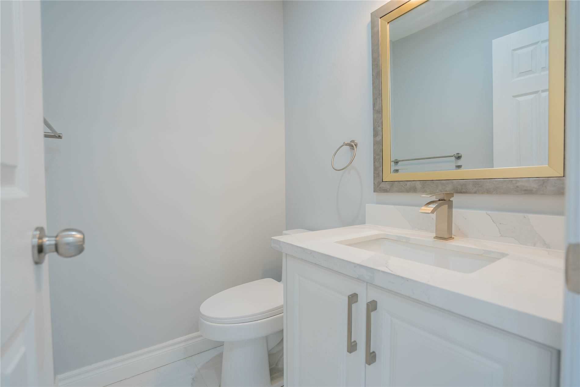 46 Willowbrook Dr