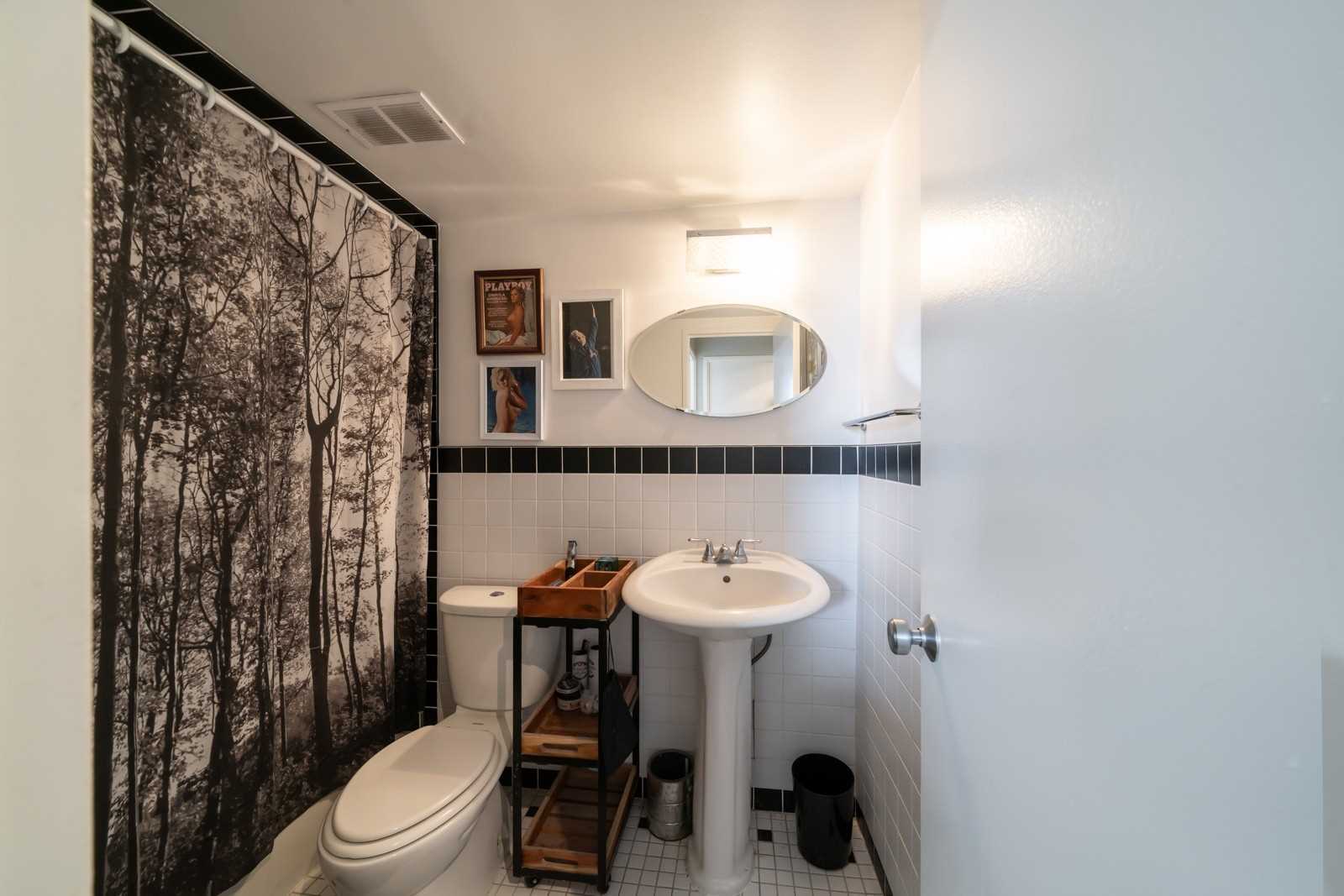 2550 Pharmacy Avenue #1206