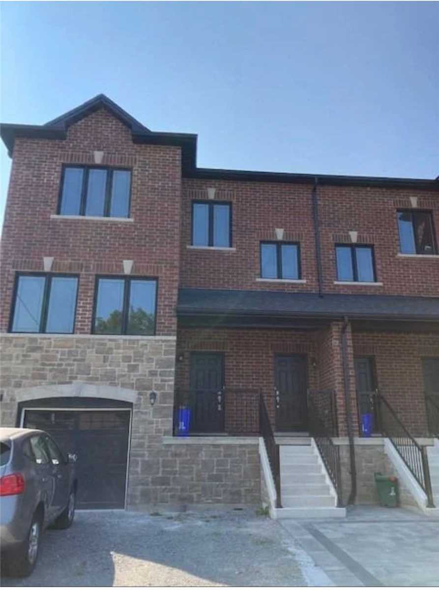 293 Olive Ave