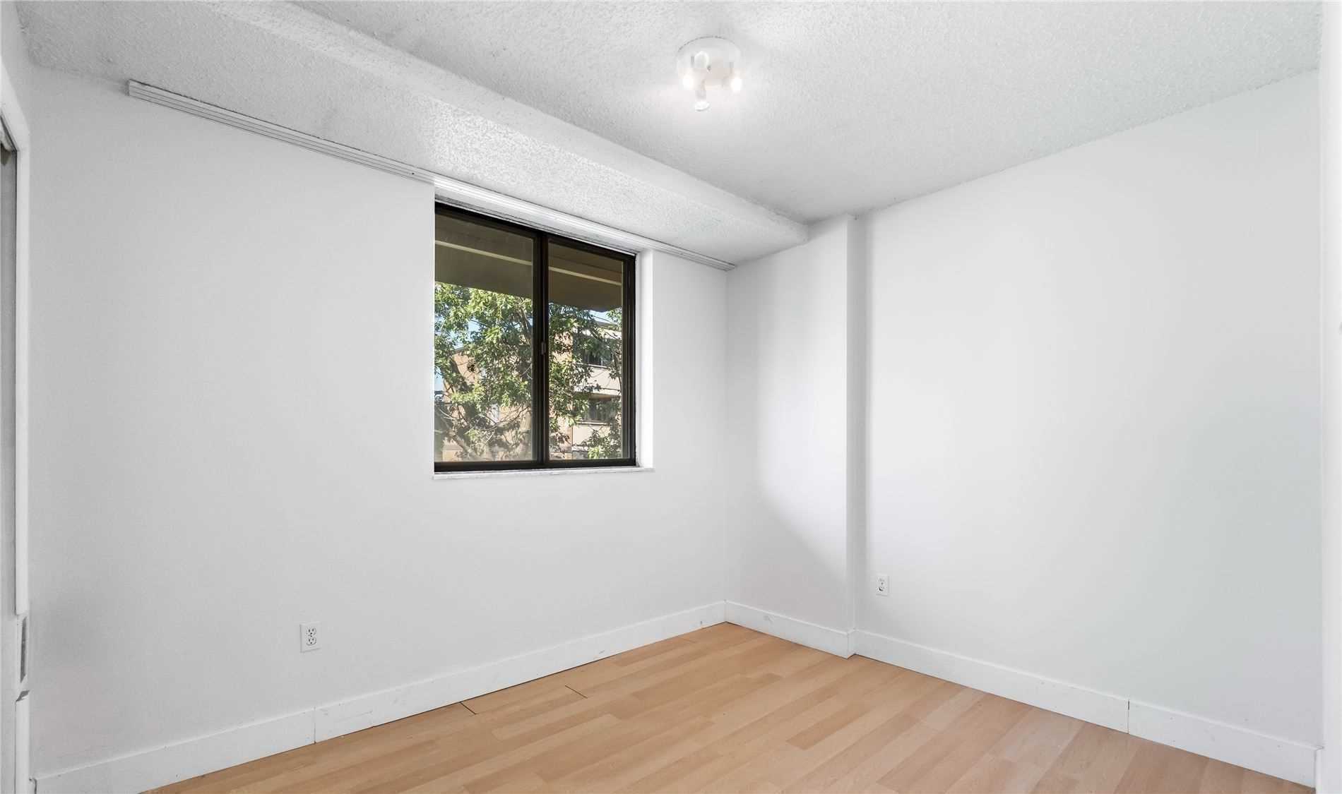 665 Kennedy Road, #103