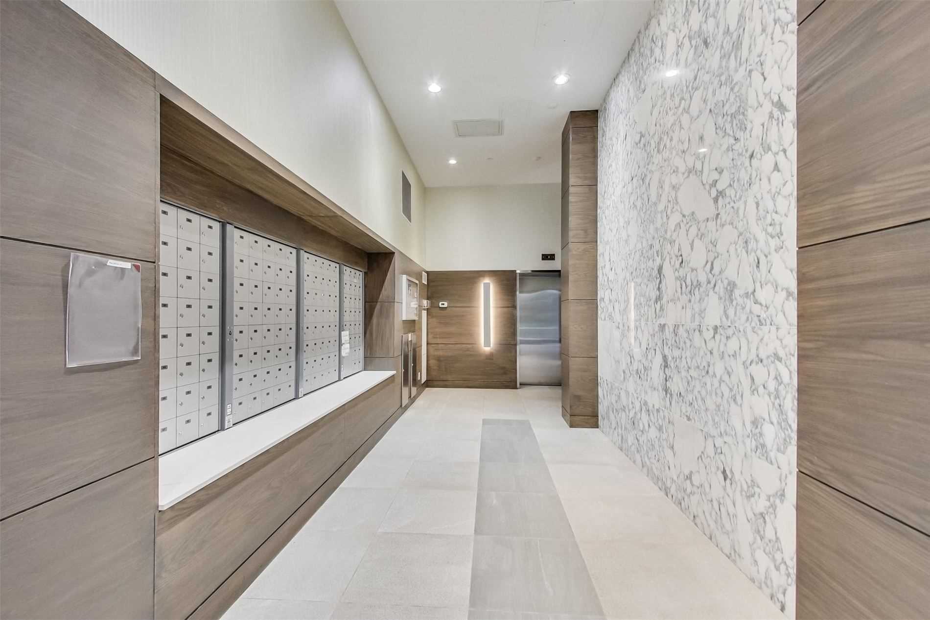 2055 Danforth Ave, #307