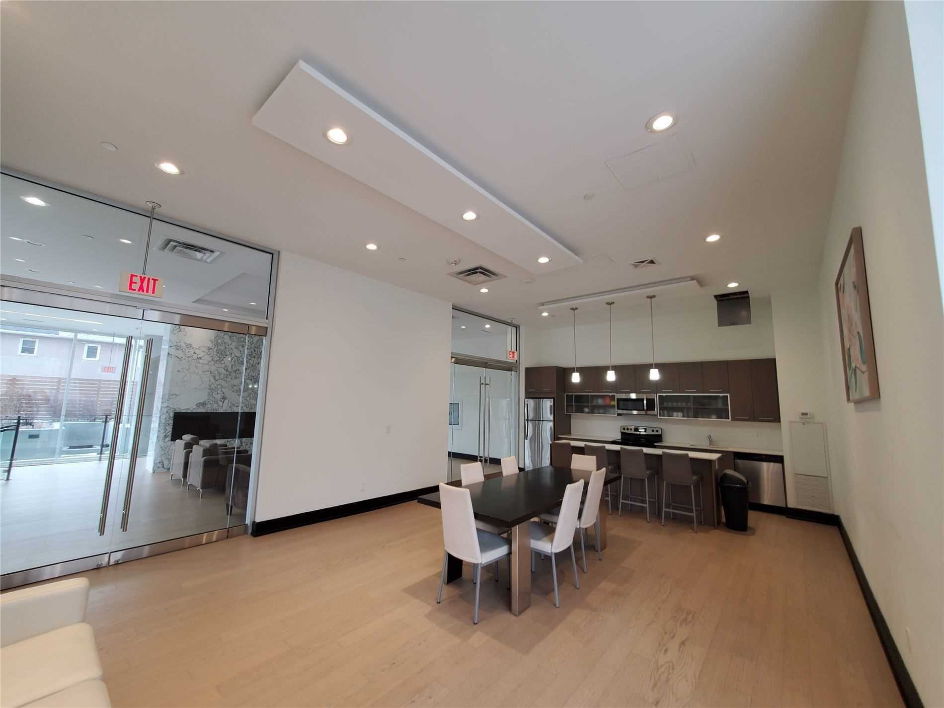 2055 Danforth Ave, #307