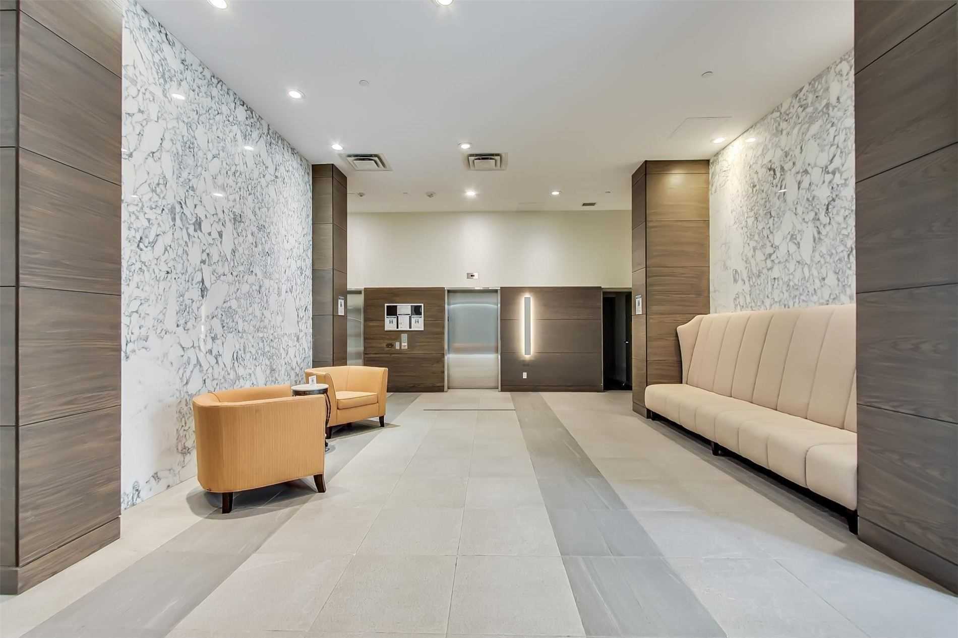 2055 Danforth Ave, #307