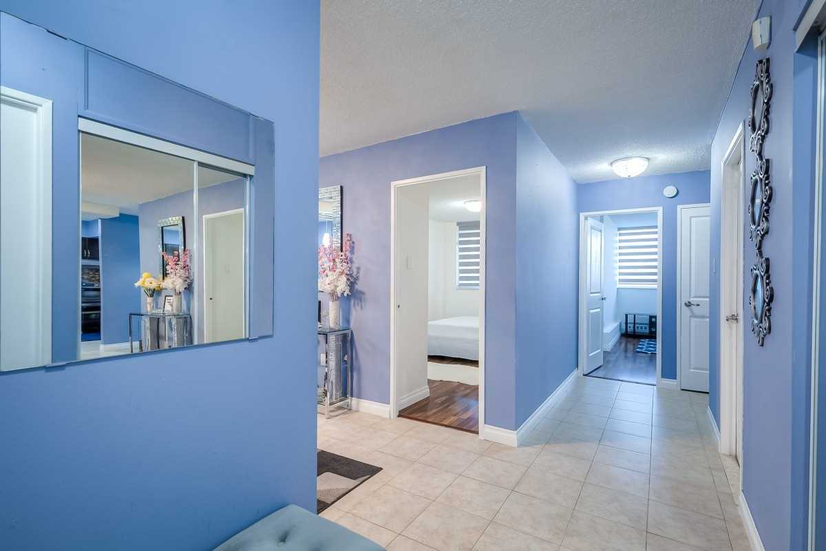 2050 Bridletowne Circ, #408