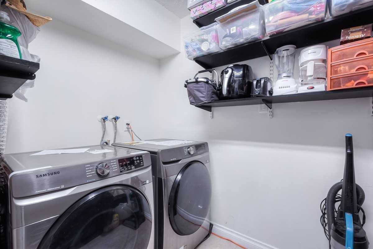 2050 Bridletowne Circ, #408