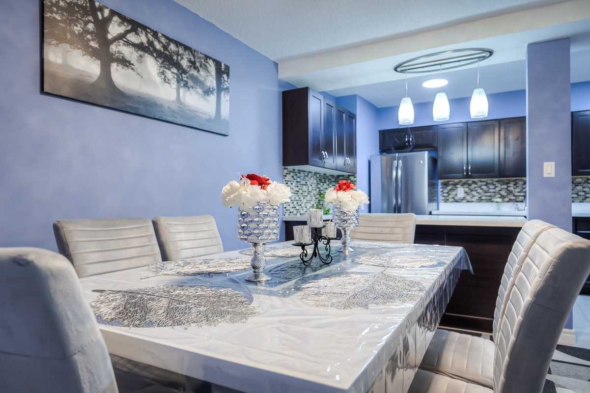 2050 Bridletowne Circ, #408