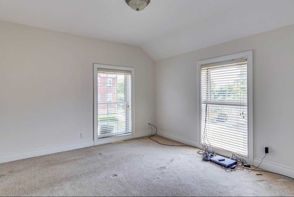 26 Whiting Ave, #Main