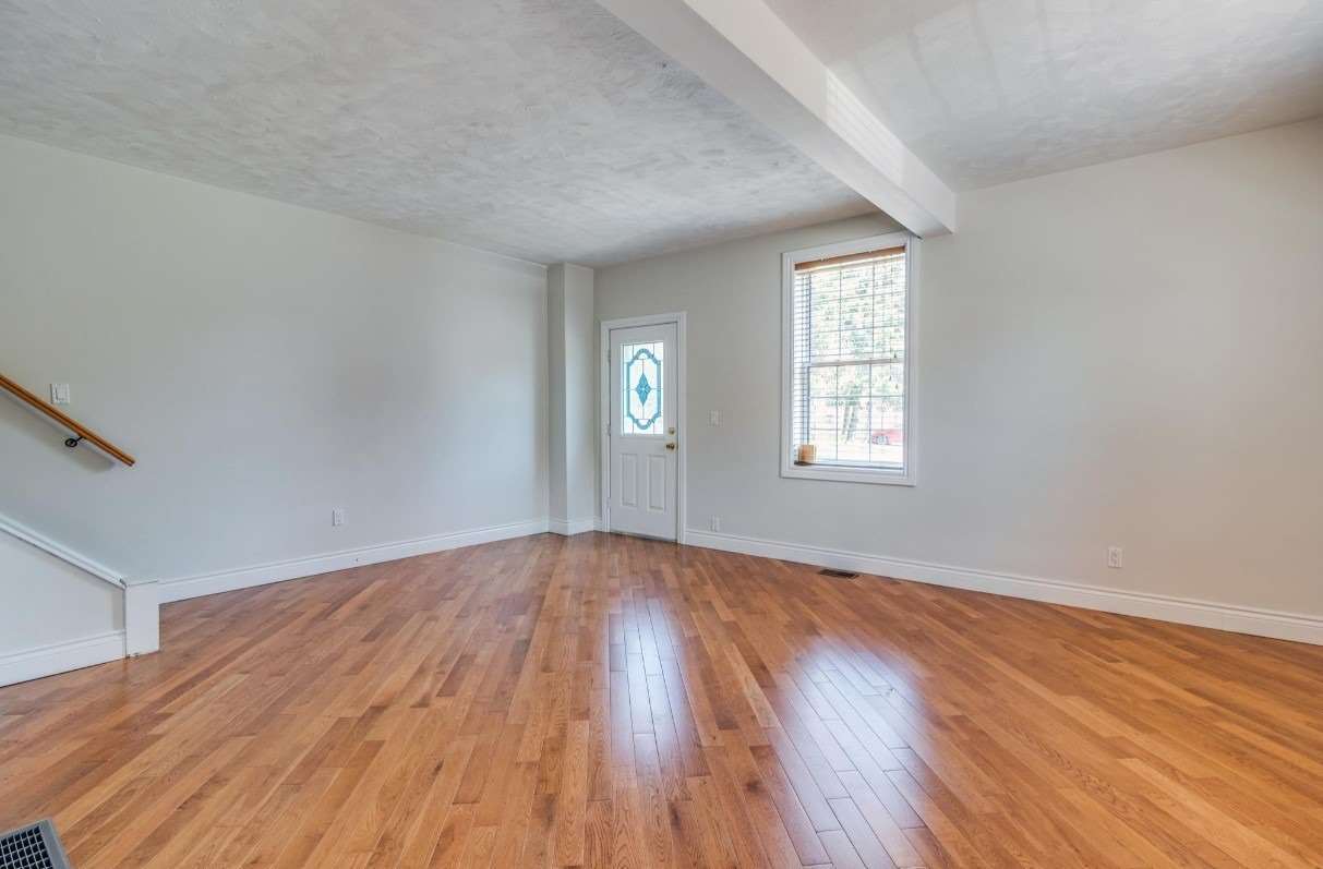 26 Whiting Ave, #Main