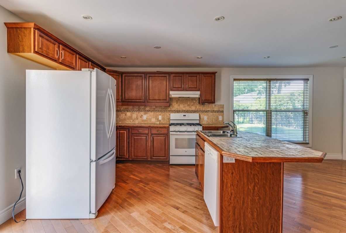 26 Whiting Ave, #Main