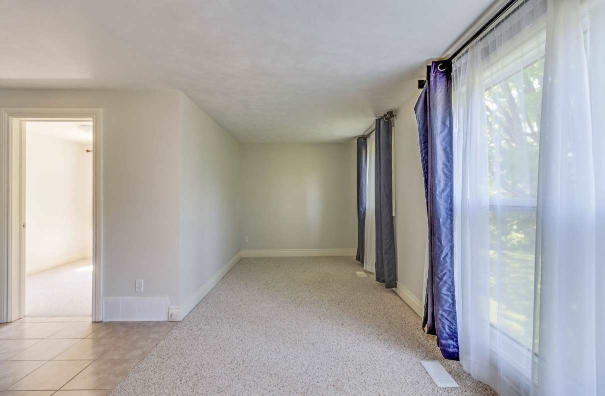 26 Whiting Ave, #Main