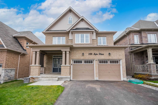 226 Lyle Dr, Clarington