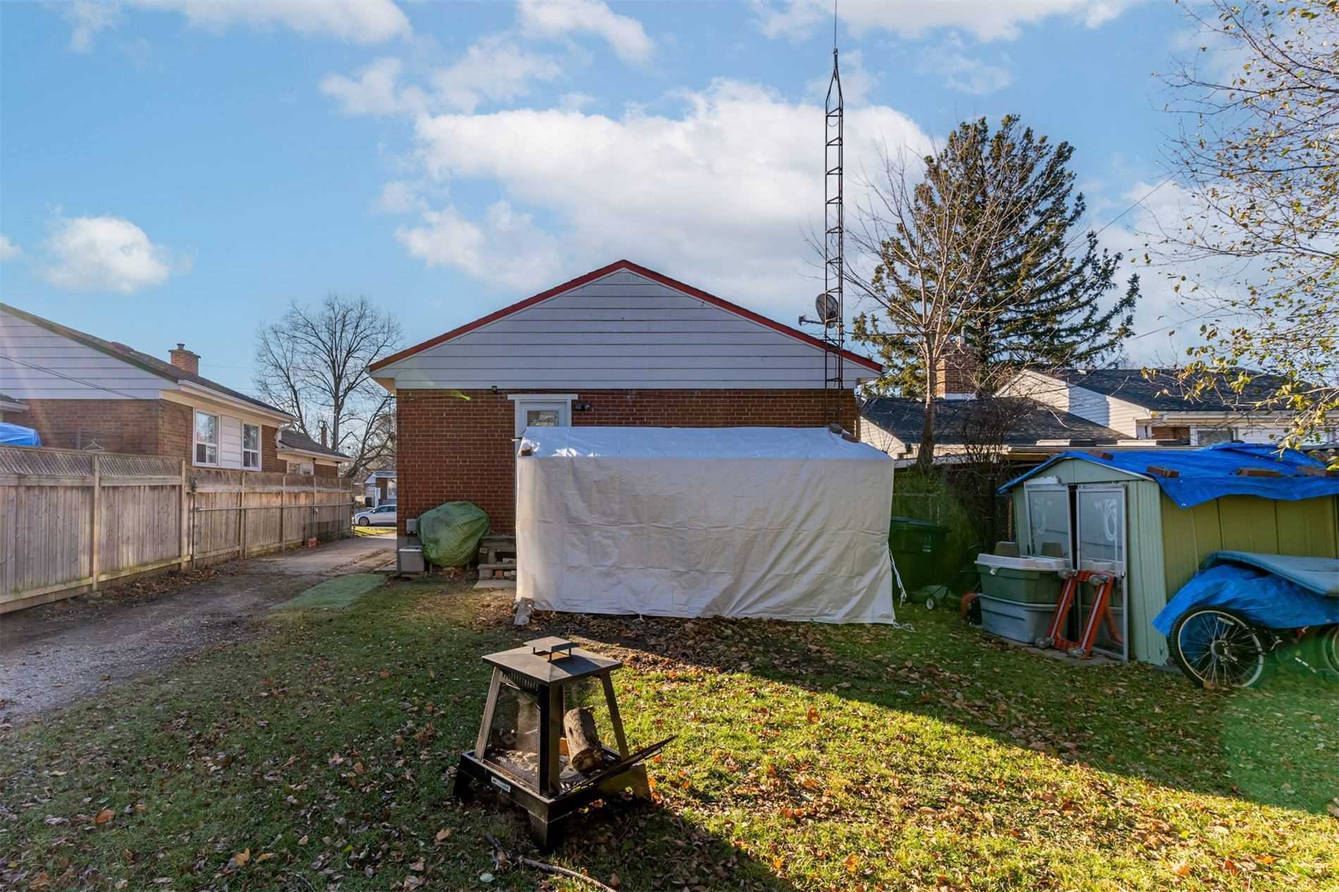 23 Denham Road