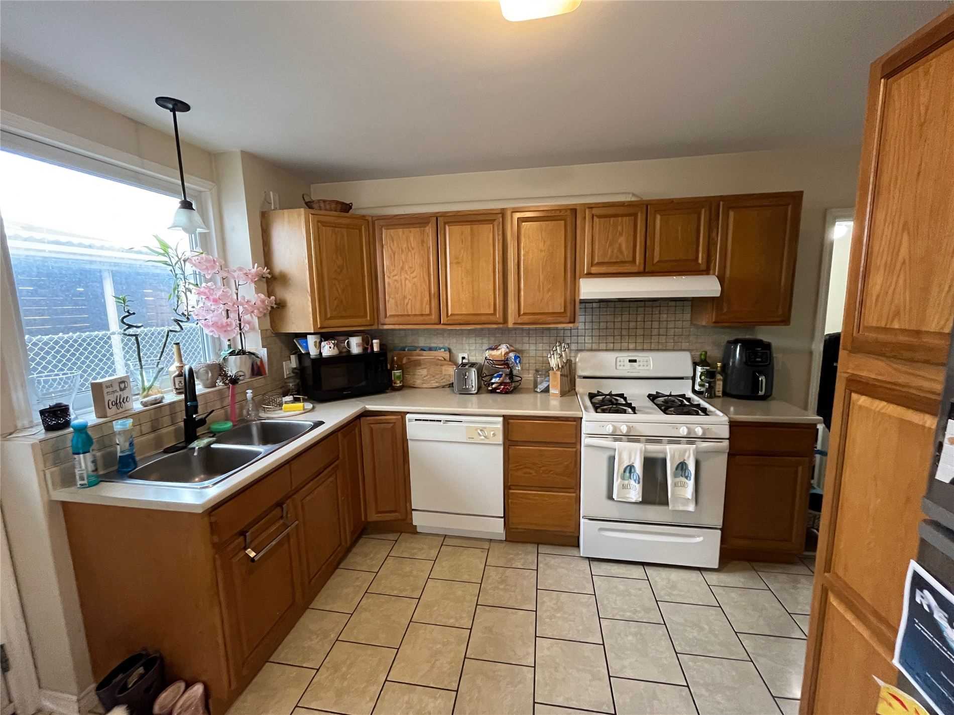 23 Denham Road