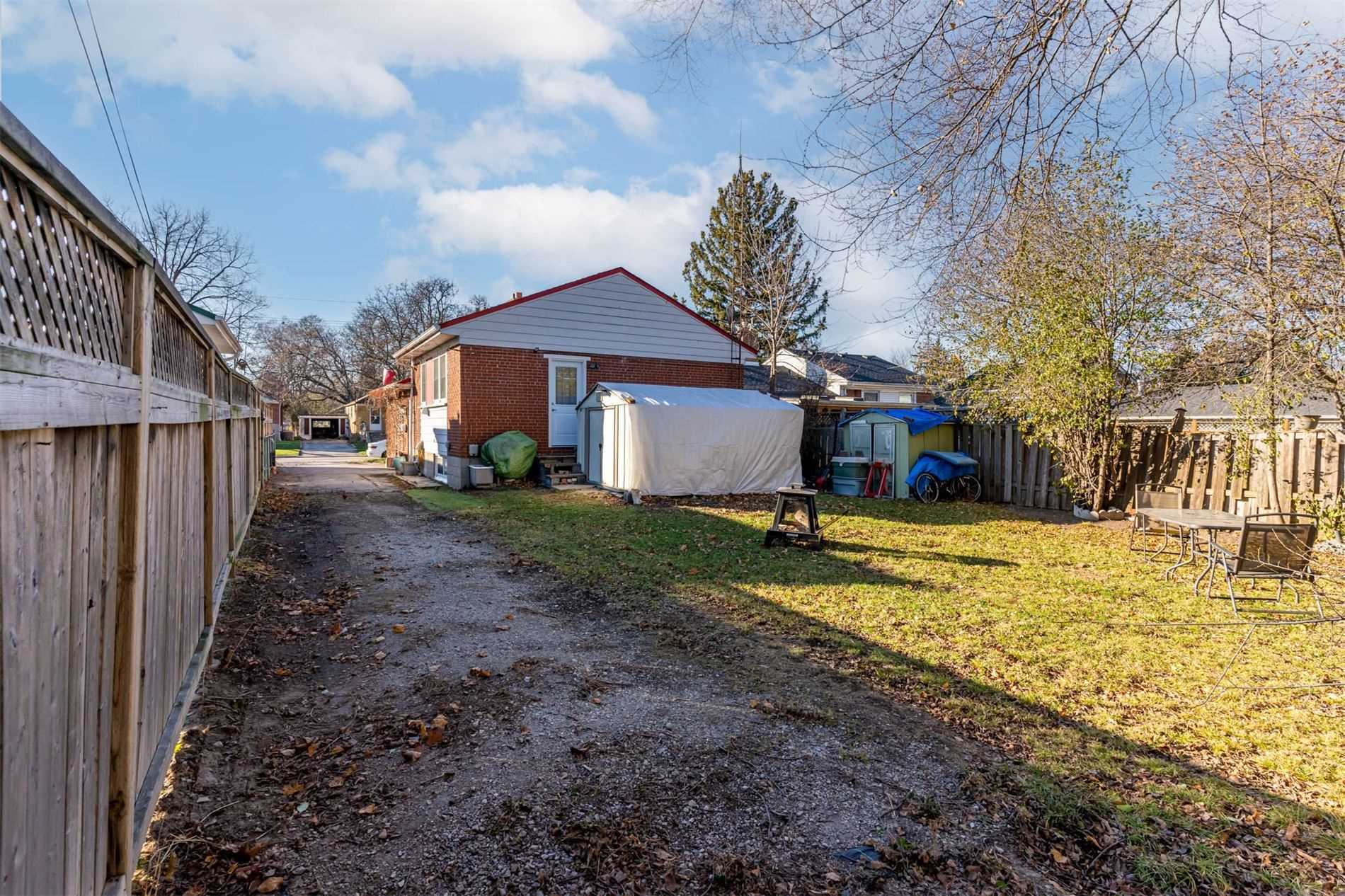 23 Denham Road