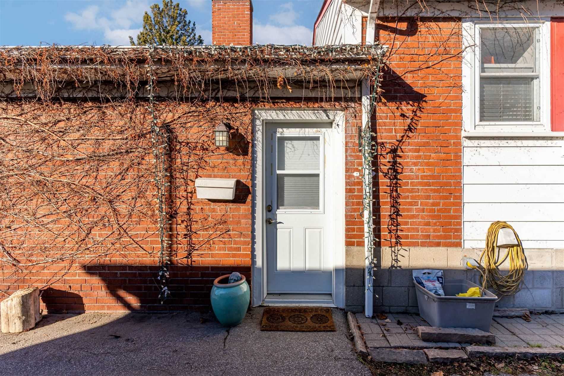 23 Denham Road