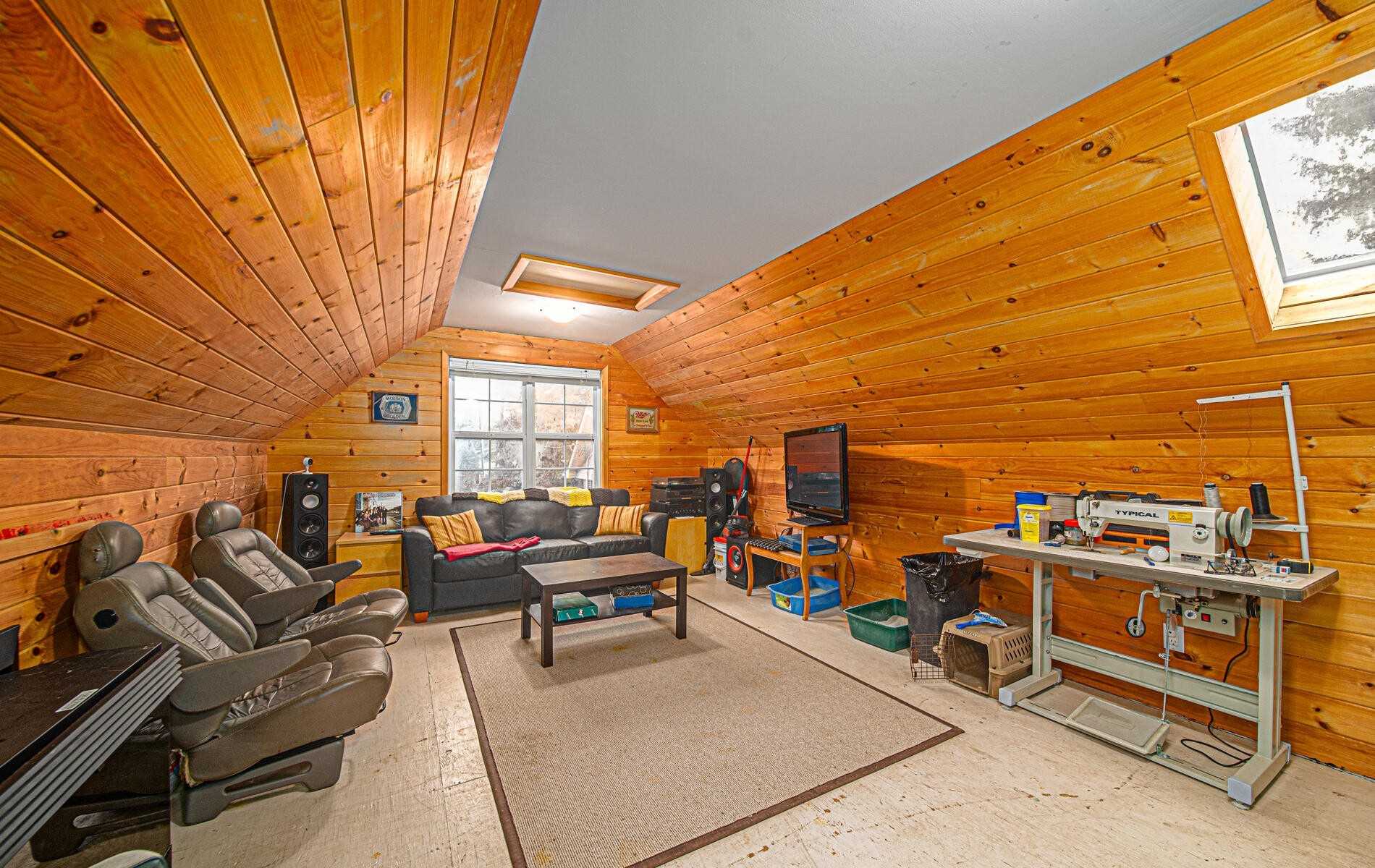 Listing E5841388 - Large Photo # 23