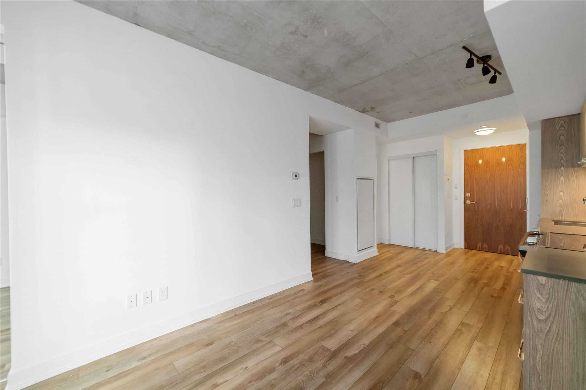 Listing E5842040 - Large Photo # 17