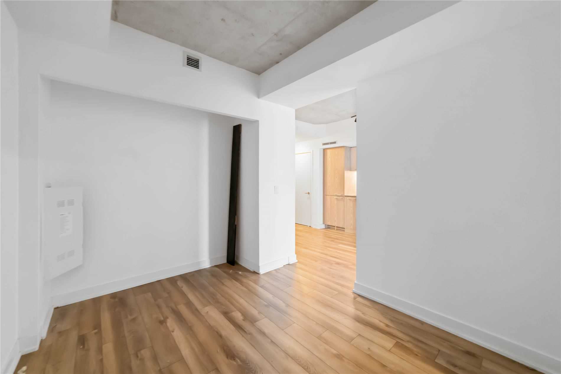 Listing E5842040 - Large Photo # 16