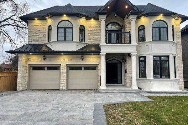 35 Mackinac Cres S, Toronto