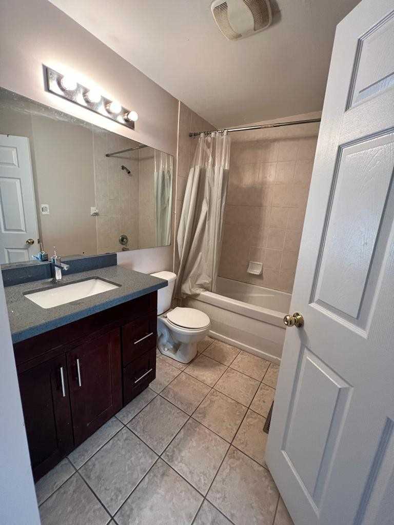 1775 Valley Farm Road, #37