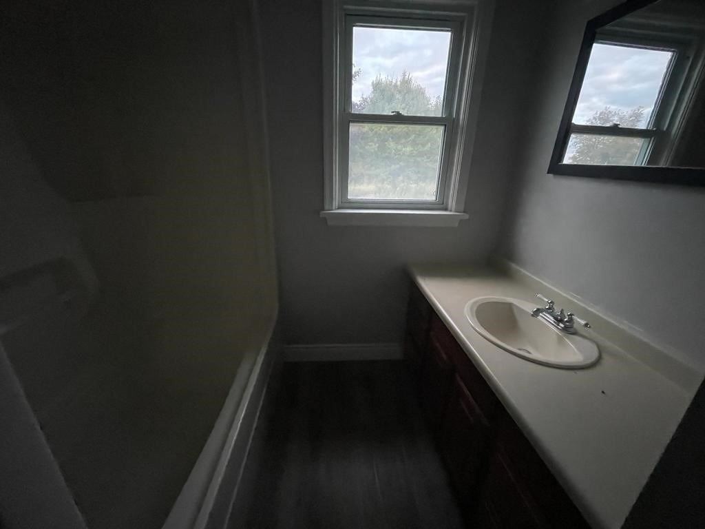 1184 Solina Rd