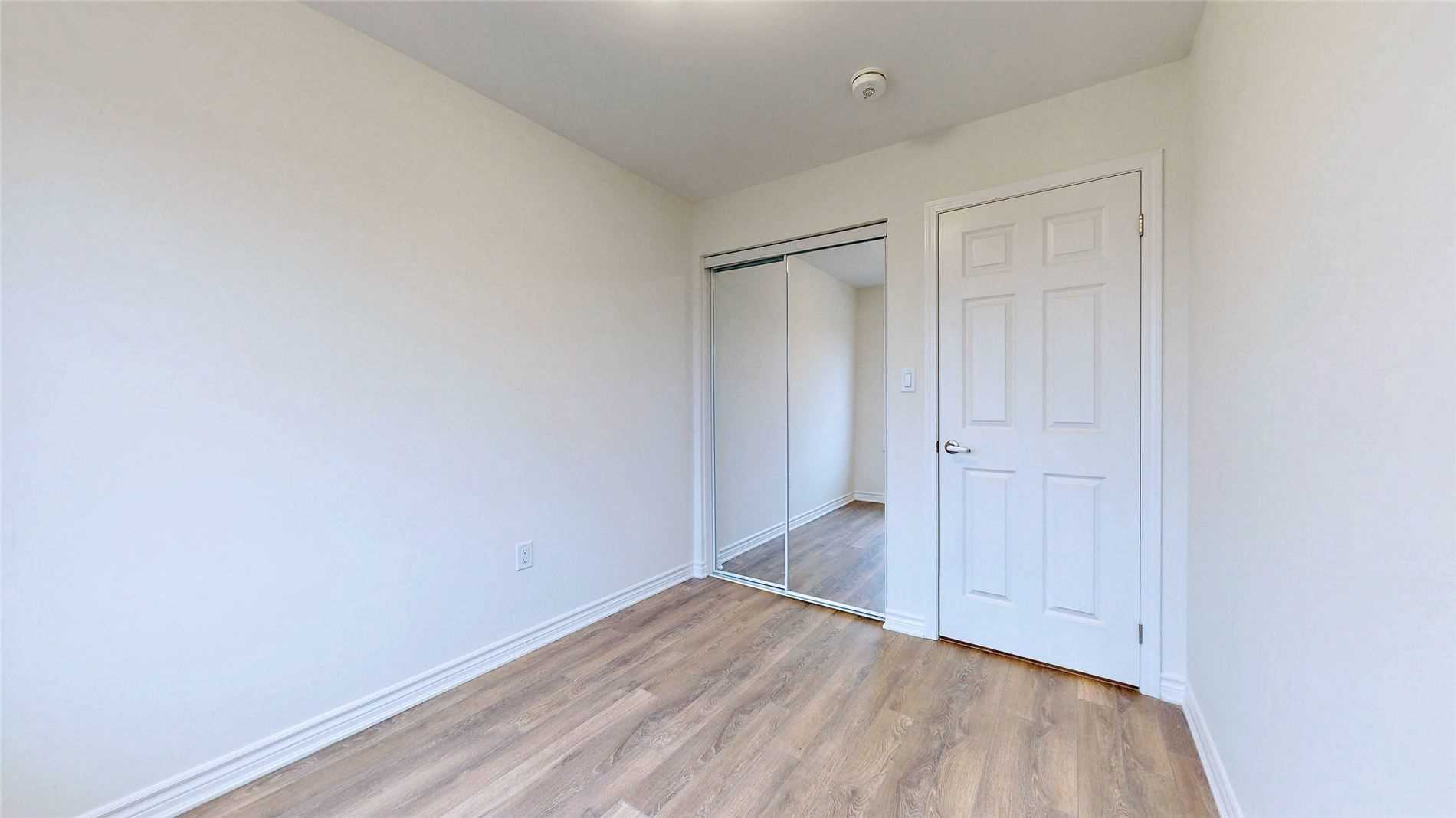 Listing E5847010 - Large Photo # 26