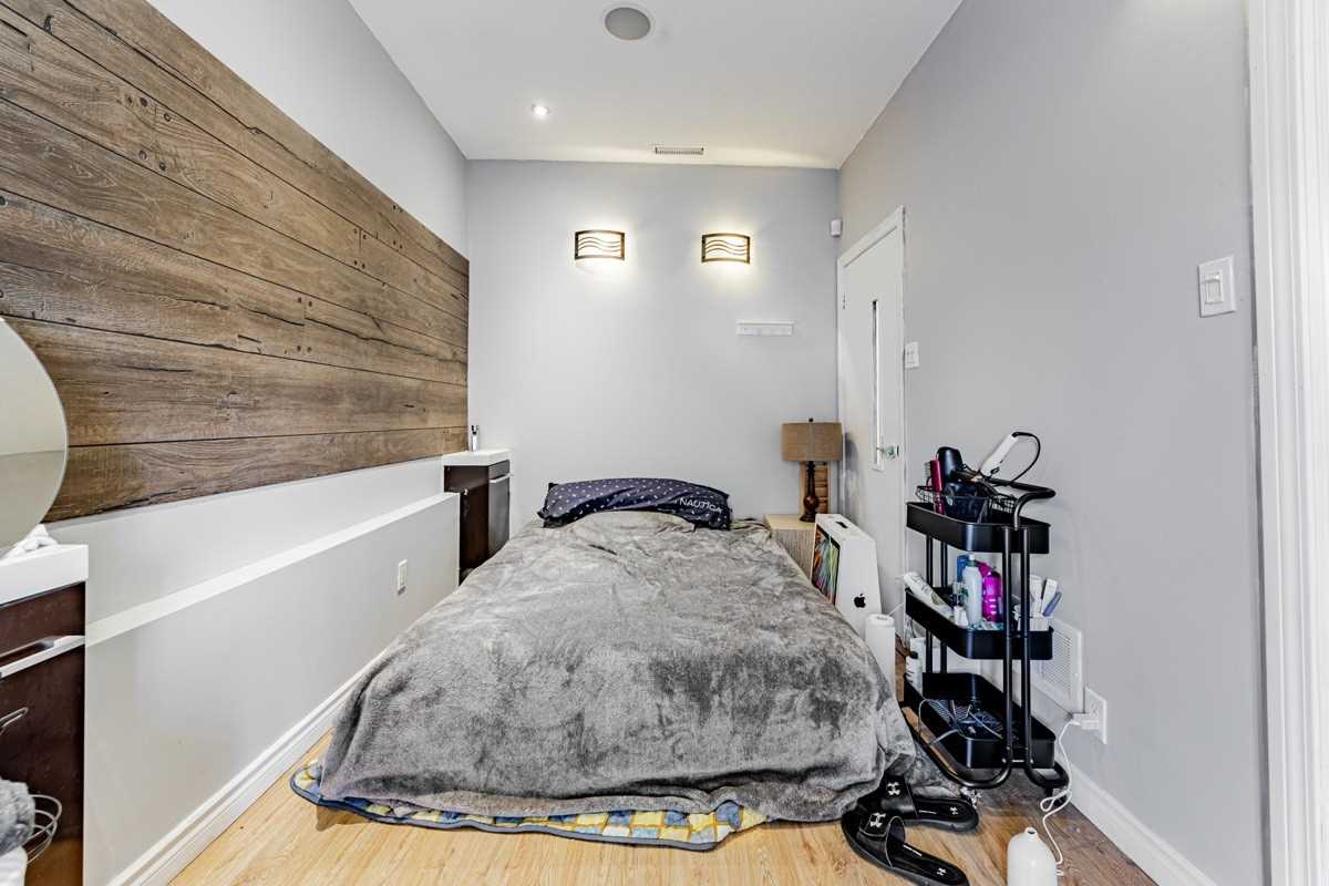 2351 Kennedy Rd, #118