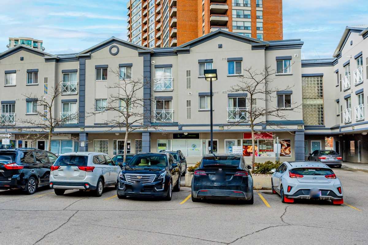 2351 Kennedy Rd, #118