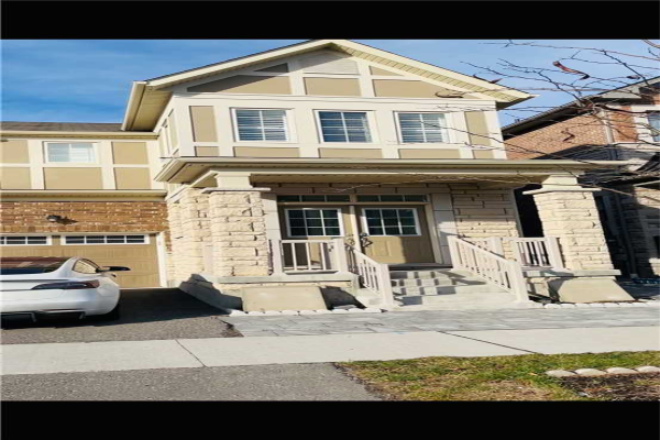 65 Westfield Dr, Whitby