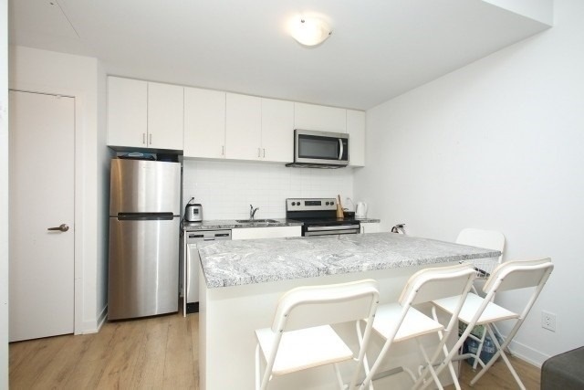 1740 Simcoe St N, #40