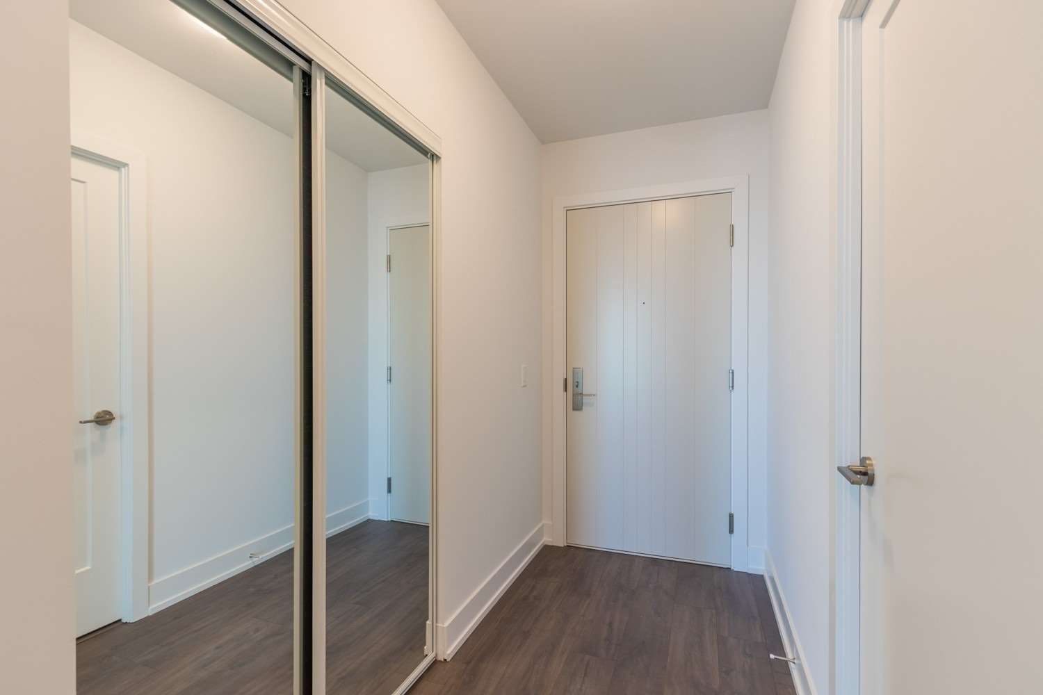 2550 Simcoe St N, #1709