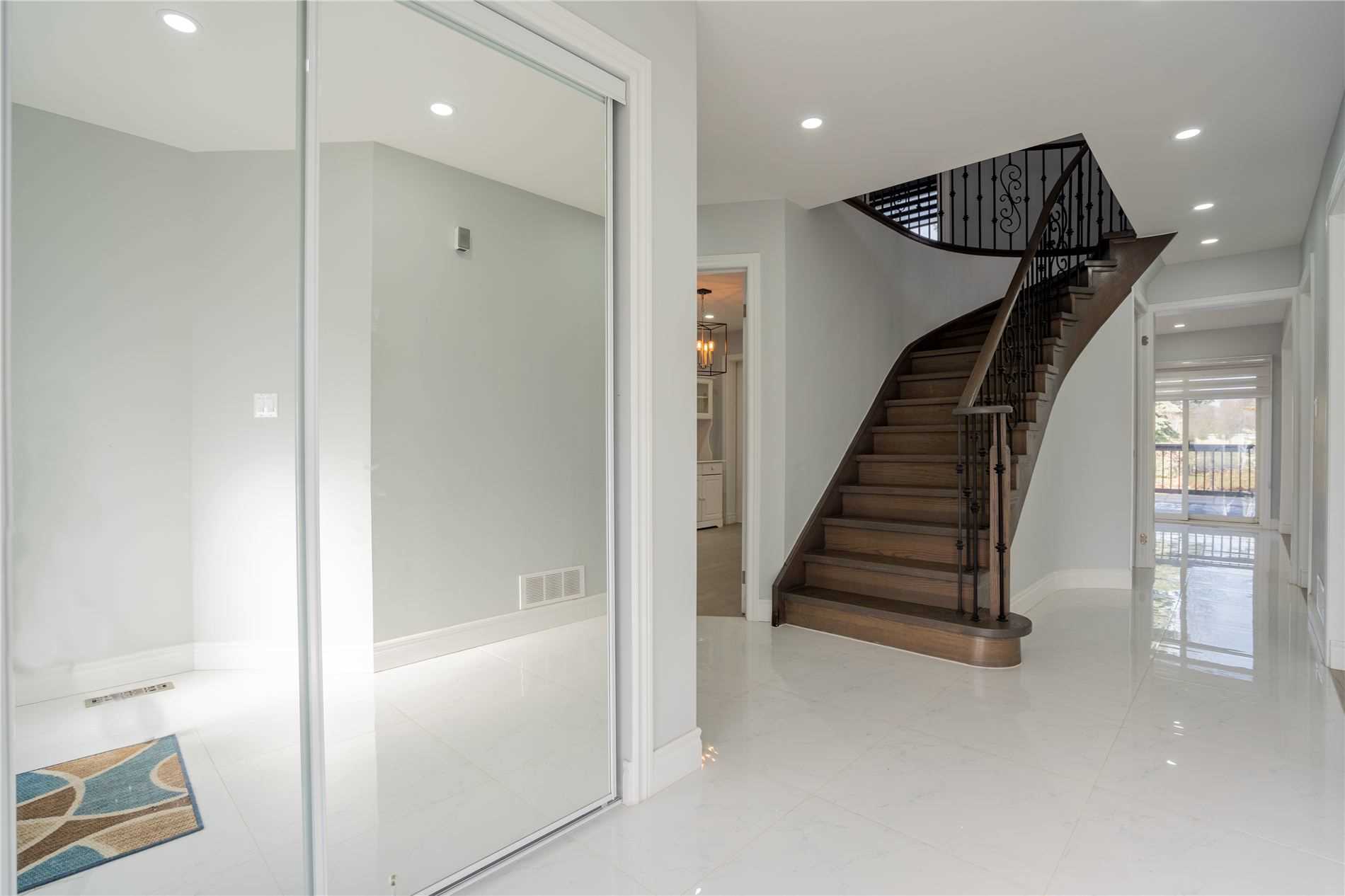 46 Willowbrook Dr
