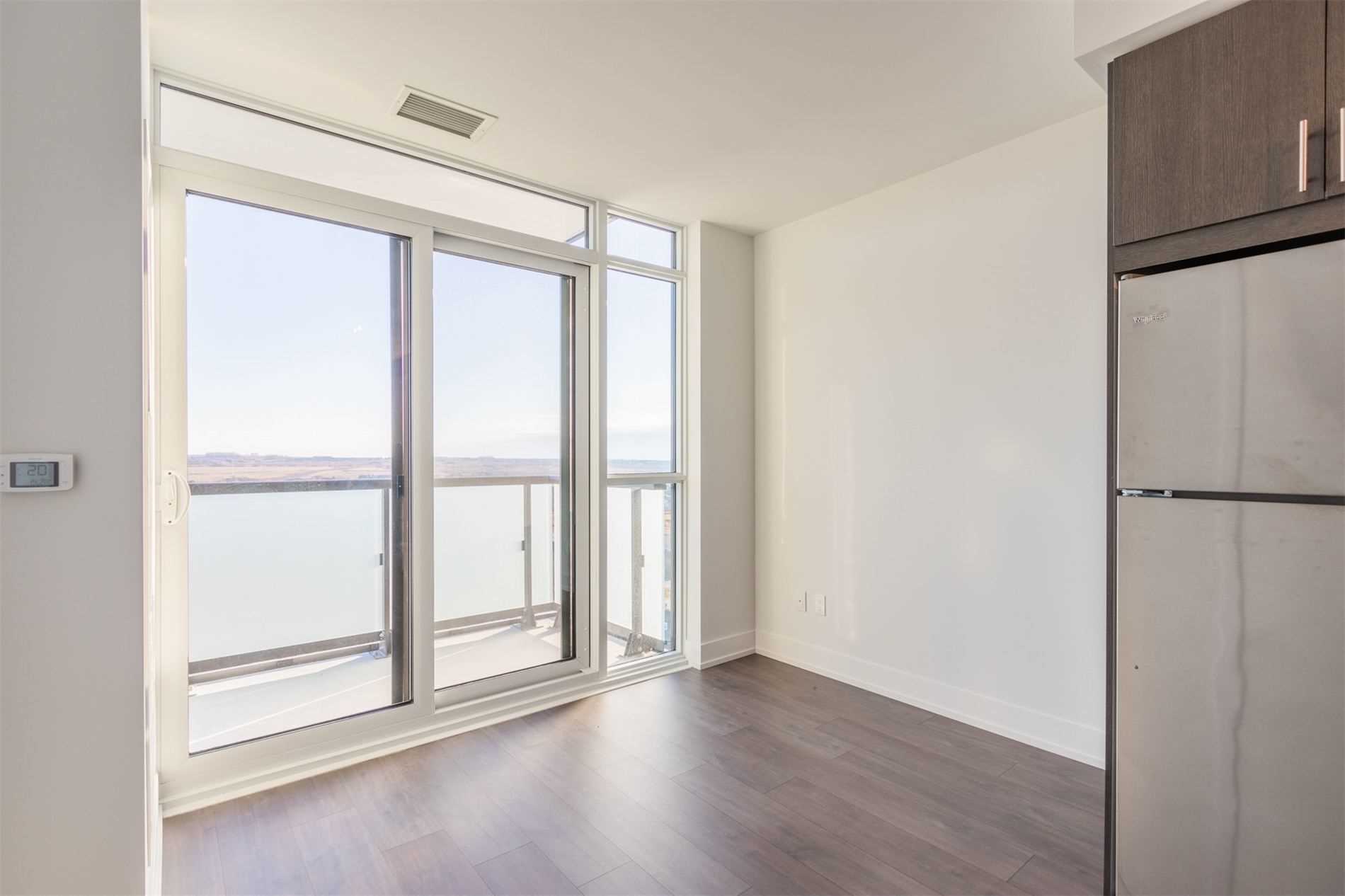 2550 Simcoe St N, #1709