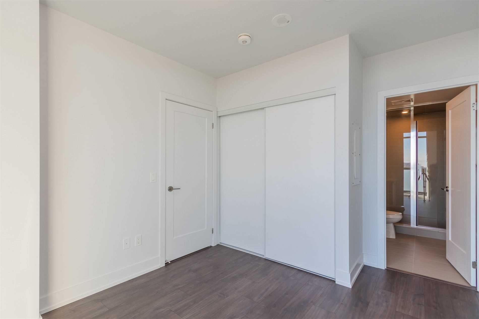 2550 Simcoe St N, #1709