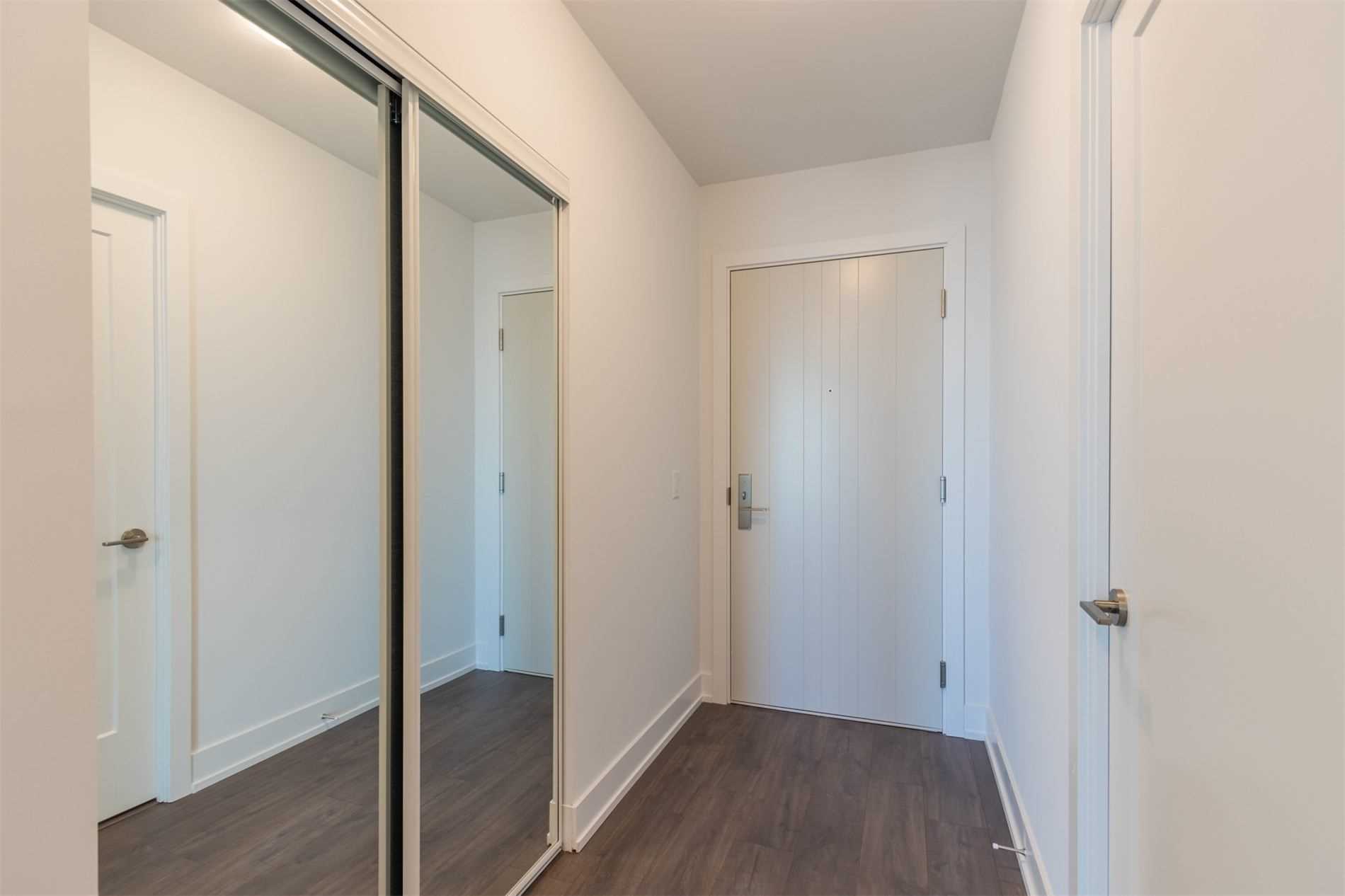 2550 Simcoe St N, #1709