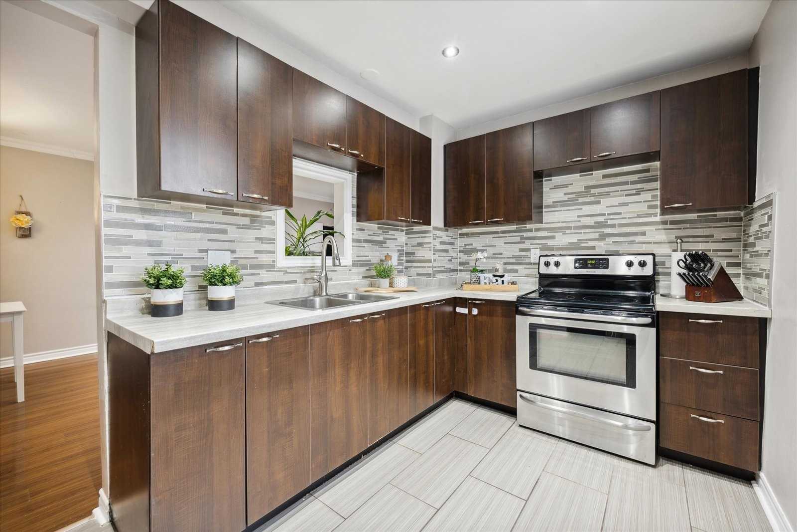 109 Dovedale Drive, #51